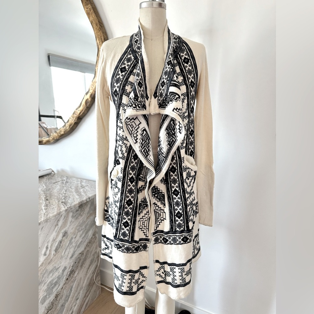 JOHNNY WAS - Biya knit cardigan sweater with embroidery throughout. Size XS.